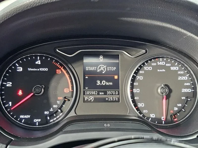 Audi A3 2.0 TDI, снимка 7 - Автомобили и джипове - 55006370