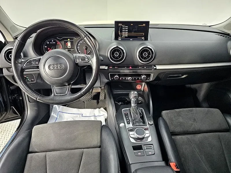 Audi A3 2.0 TDI, снимка 5 - Автомобили и джипове - 55006370