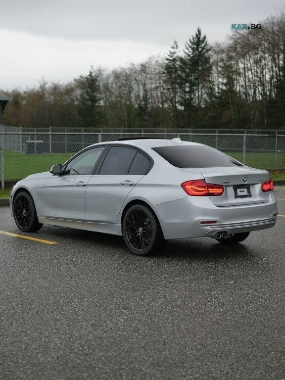 BMW 330 xDrive* AвтоКредит* (ЦЕНА ДО БГ), снимка 6 - Автомобили и джипове - 55015082
