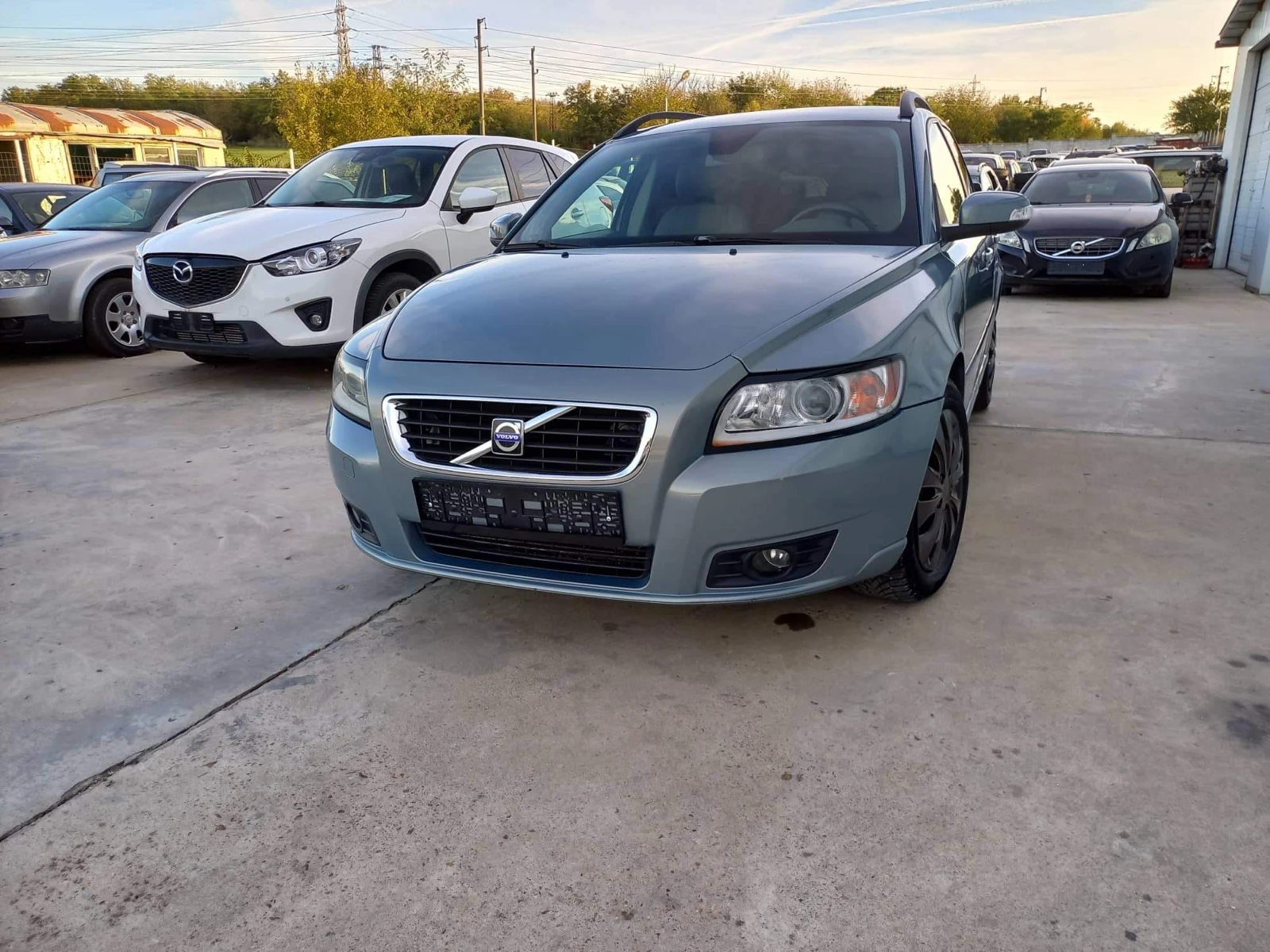 Volvo V50 2.0d * FACE* NOVA* UNIKAT* , снимка 1