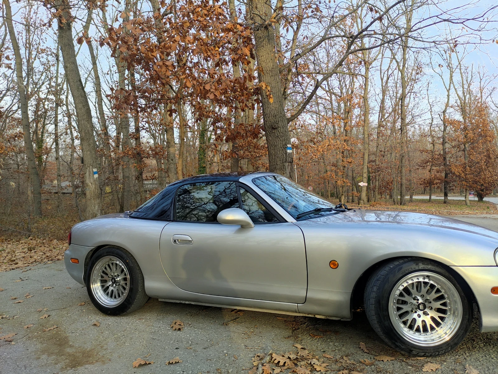 Mazda Mx-5 1.6 Климатик + LSD - изображение 3