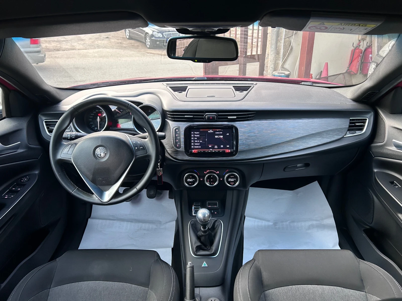 Alfa Romeo Giulietta 1.6GTDm-2 EURO 6D - изображение 8