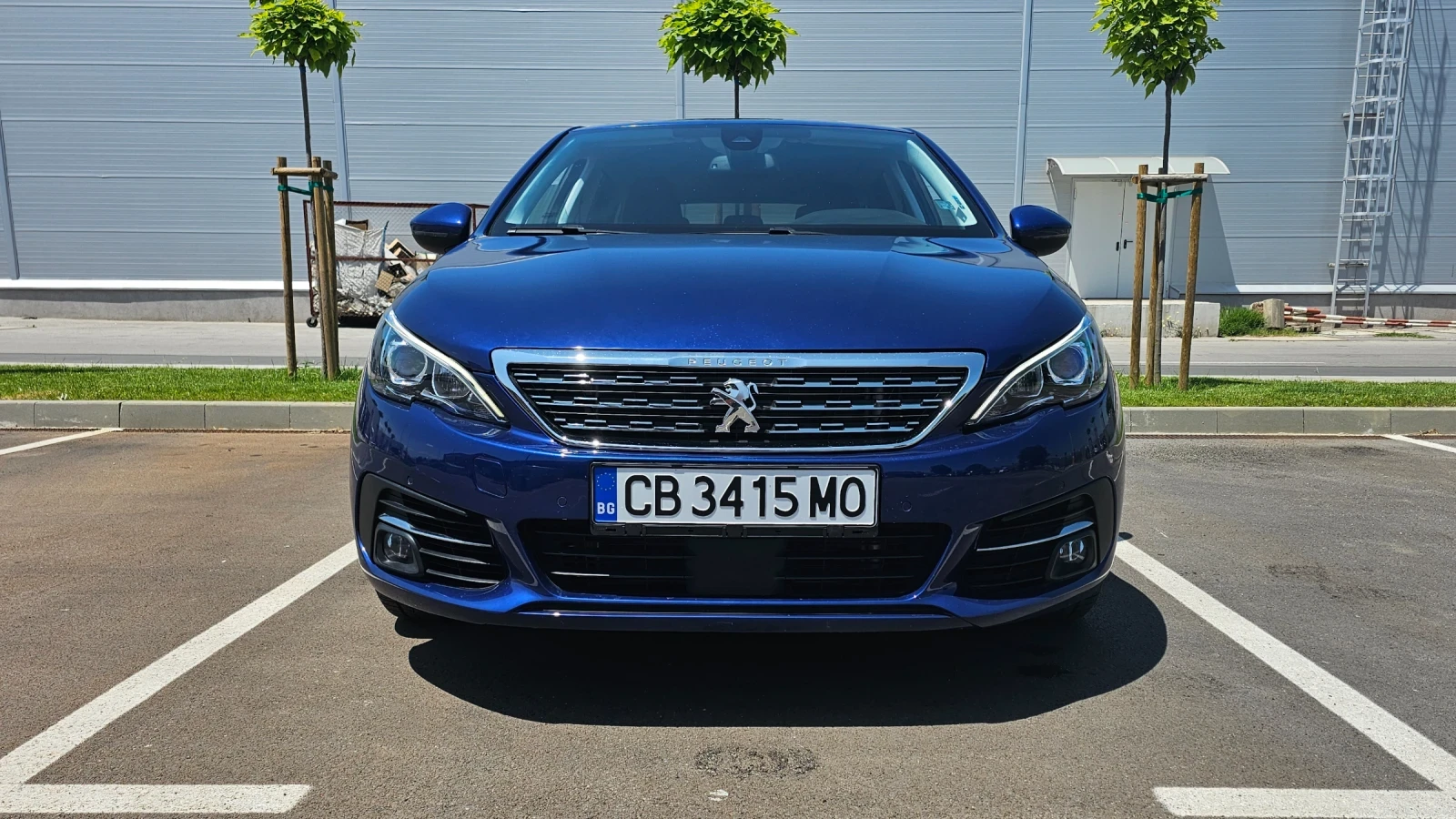 Peugeot 308 SW 1.5 HDI/ EAT8 - изображение 2