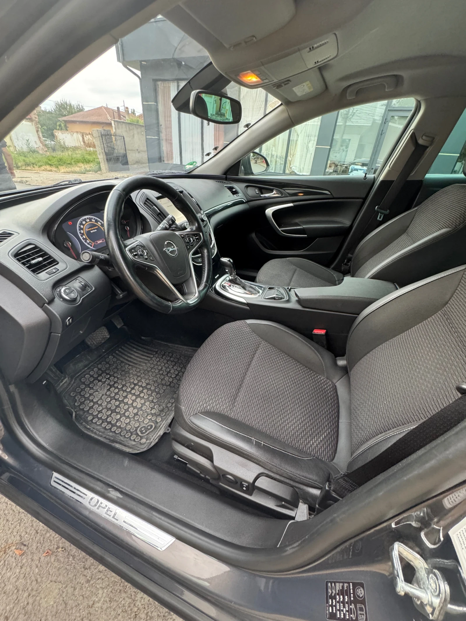 Opel Insignia  - изображение 8