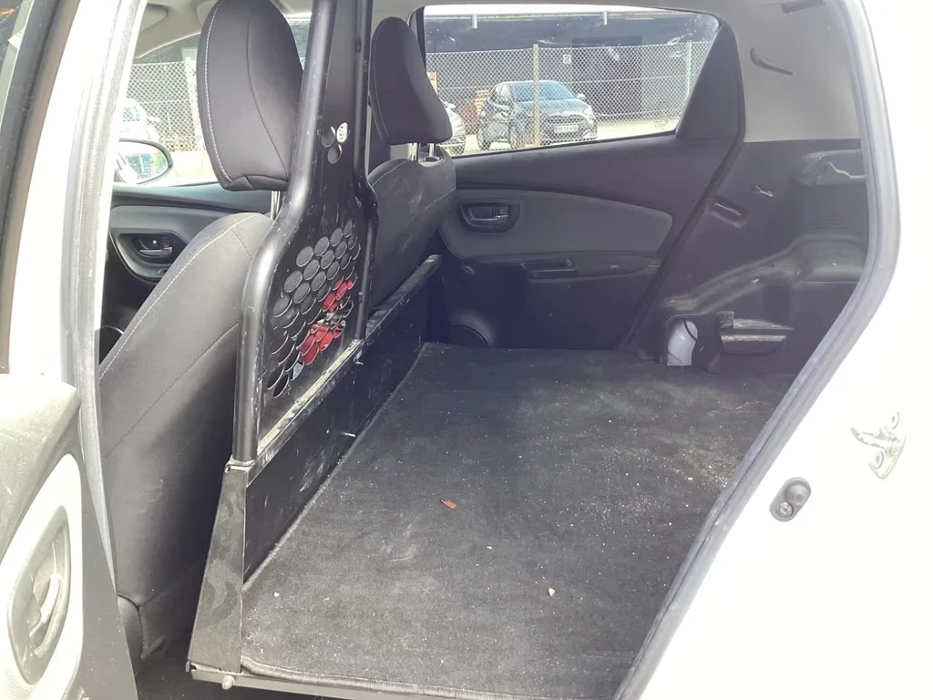 Toyota Yaris 1.5 Hubrid E-cvt van | Mobile.bg   10