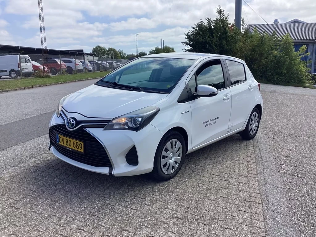 Toyota Yaris 1.5 Hubrid E-cvt van | Mobile.bg   1