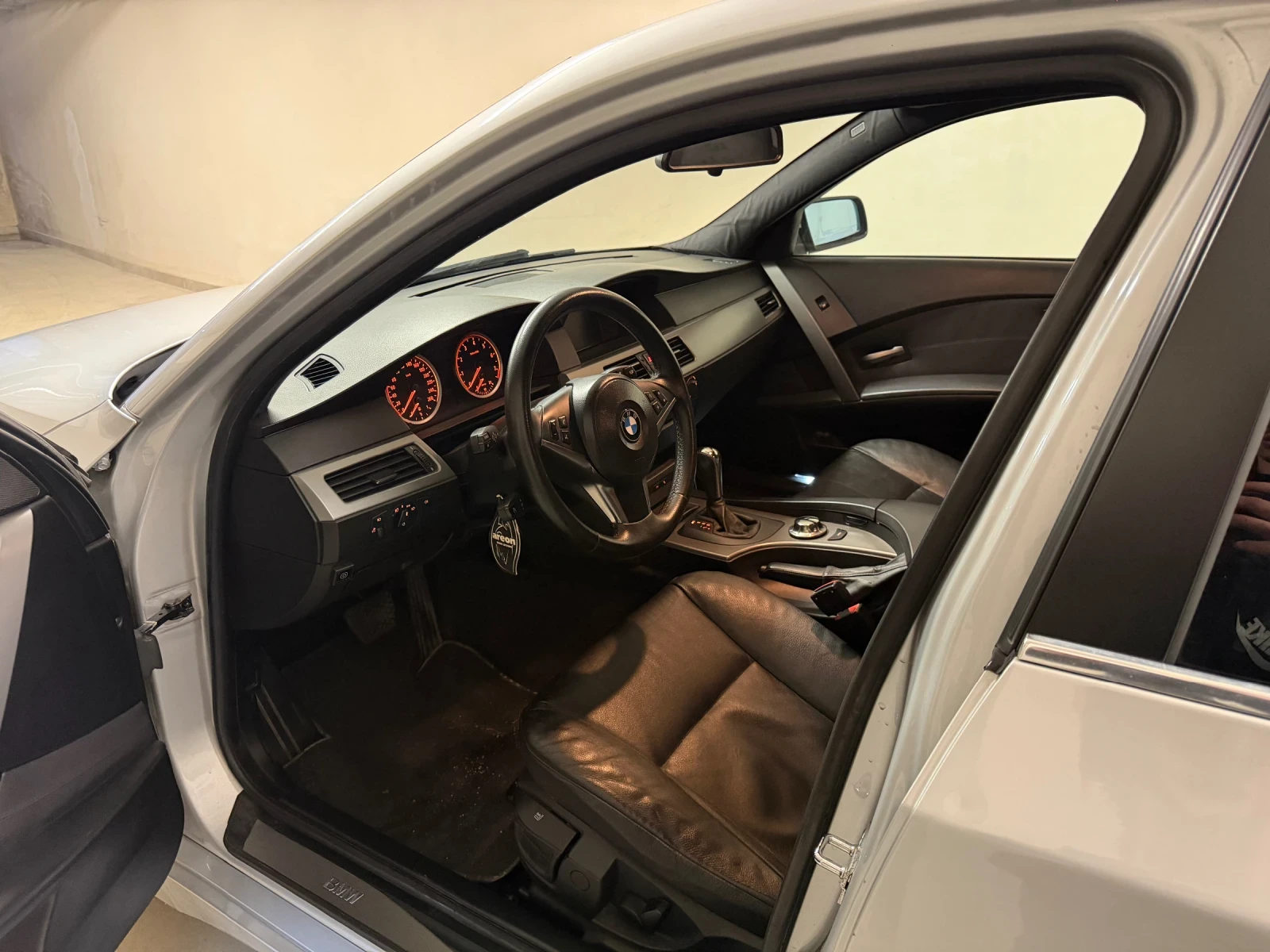 BMW 525 XI | Mobile.bg � ����������� 7
