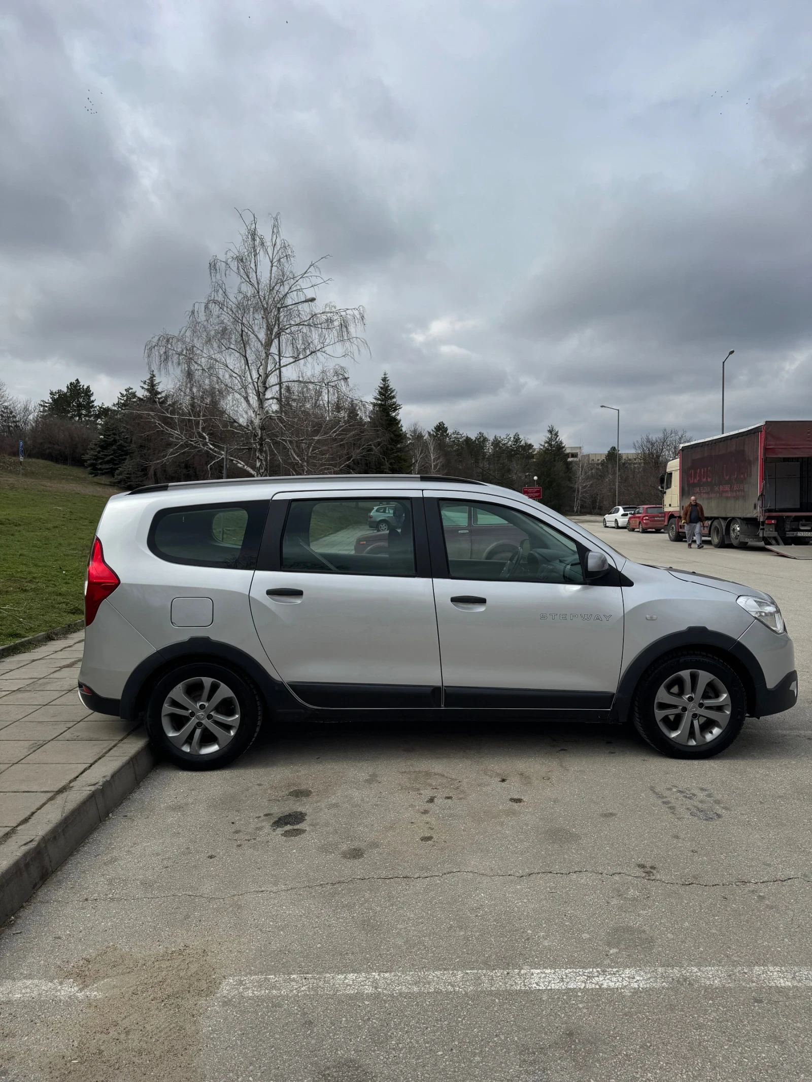 Dacia Lodgy | Mobile.bg � ����������� 8