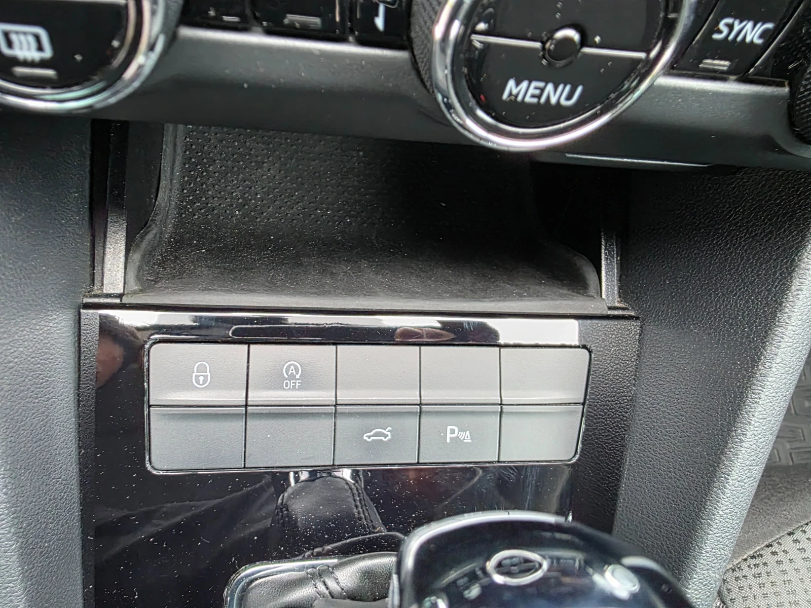 Skoda Octavia 1.5 G-TEC, снимка 14 - Автомобили и джипове - 54400252