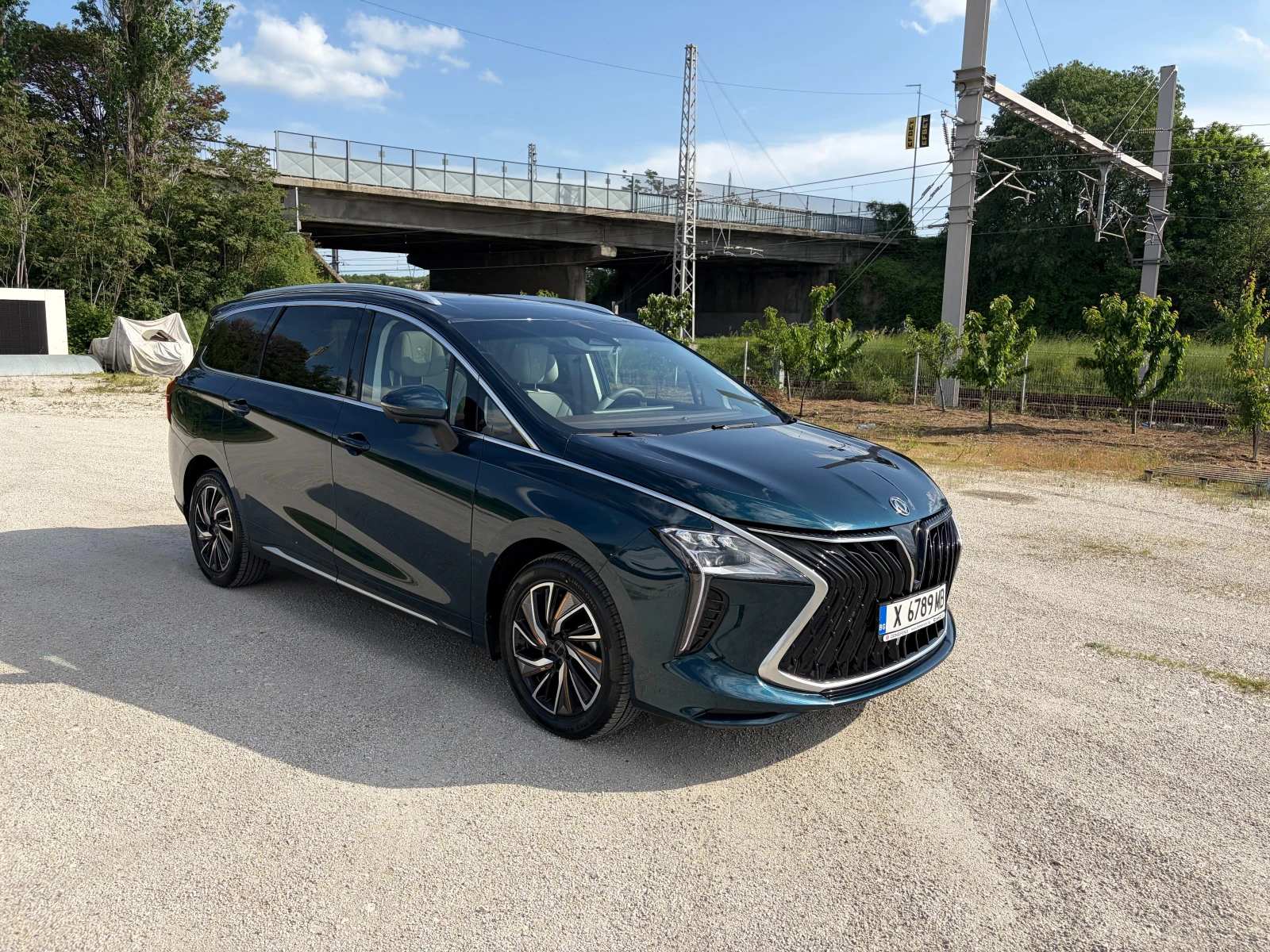 DONGFENG M4-YACHT 7-������ MPV �� ����� | Mobile.bg � ����������� 2