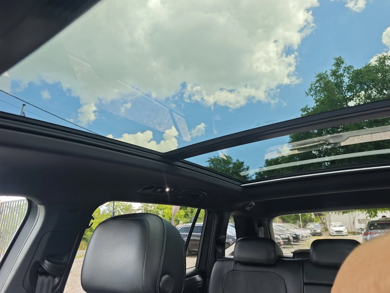 VW Tiguan Allspace 2.0TDI/190KC, снимка 13 - Автомобили и джипове - 54997108