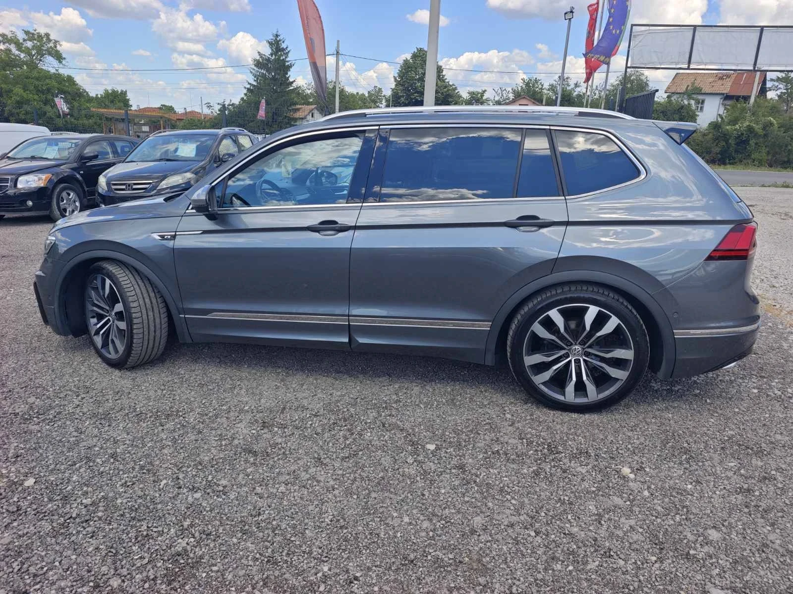 VW Tiguan Allspace 2.0TDI/190KC, снимка 4 - Автомобили и джипове - 54997108