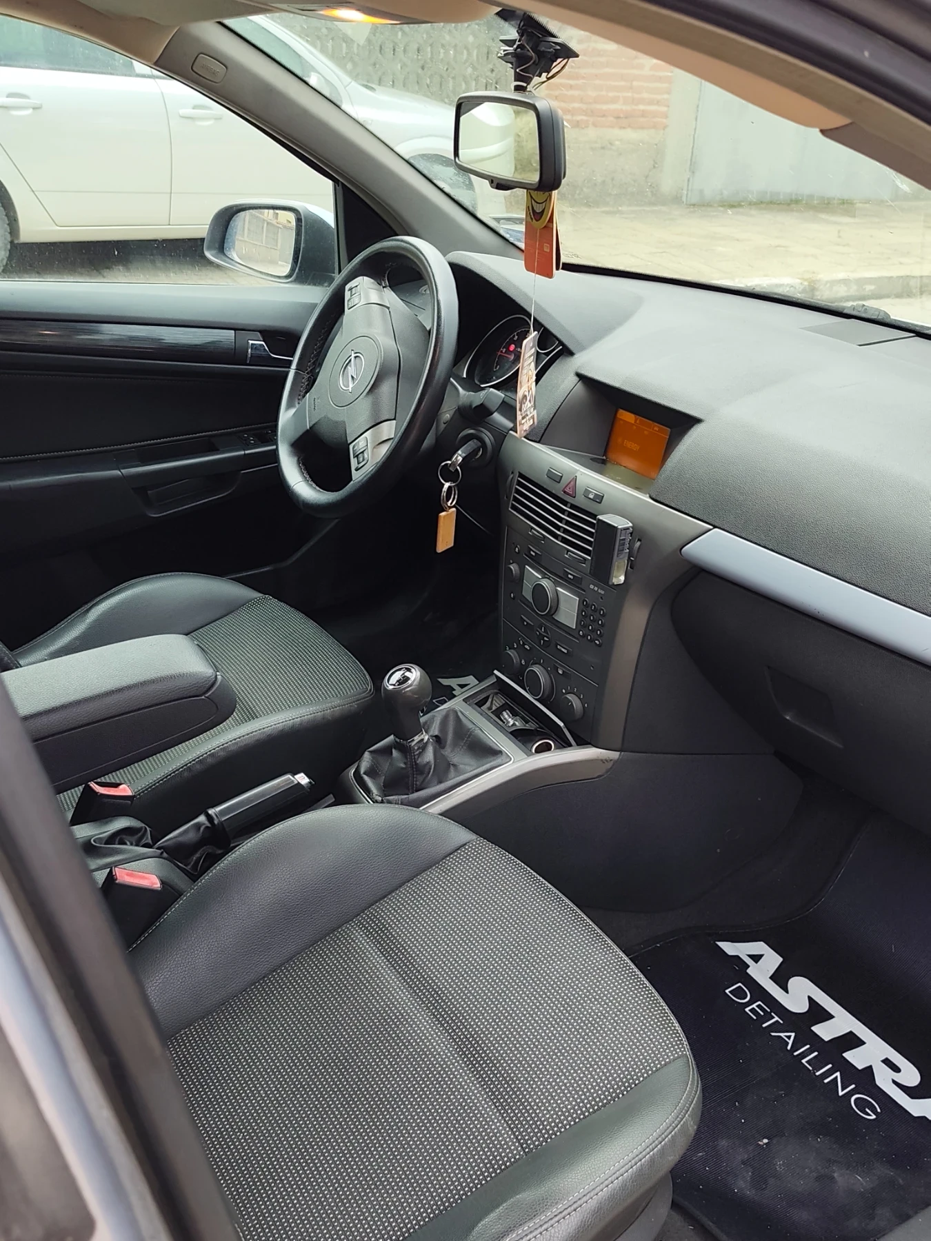 Opel Astra 1.9/16V, снимка 5 - Автомобили и джипове - 55251901