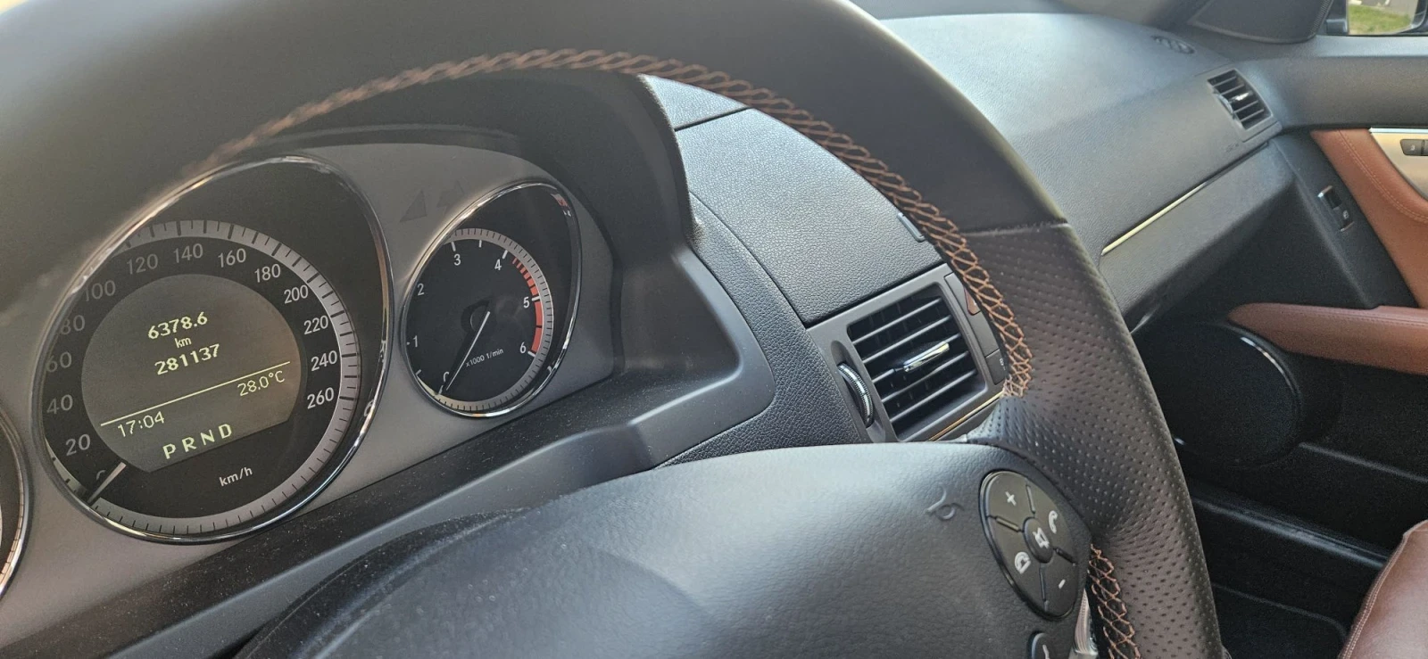 Mercedes-Benz C 220 BlueEfficiency, снимка 17 - Автомобили и джипове - 55673735