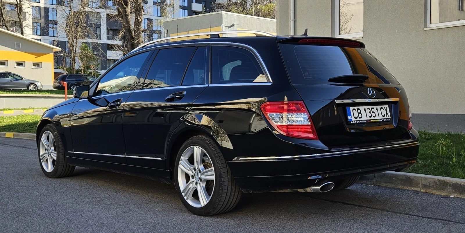 Mercedes-Benz C 220 BlueEfficiency, снимка 16 - Автомобили и джипове - 55673735