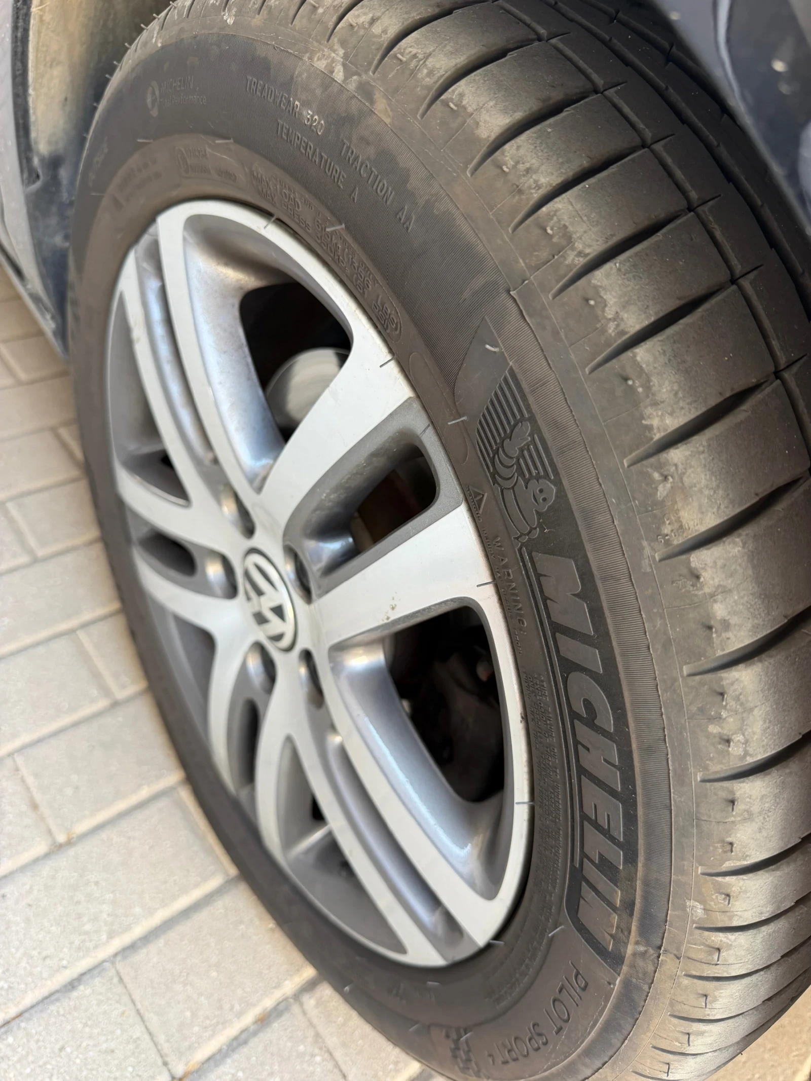 VW Golf, снимка 15 - Автомобили и джипове - 55829219