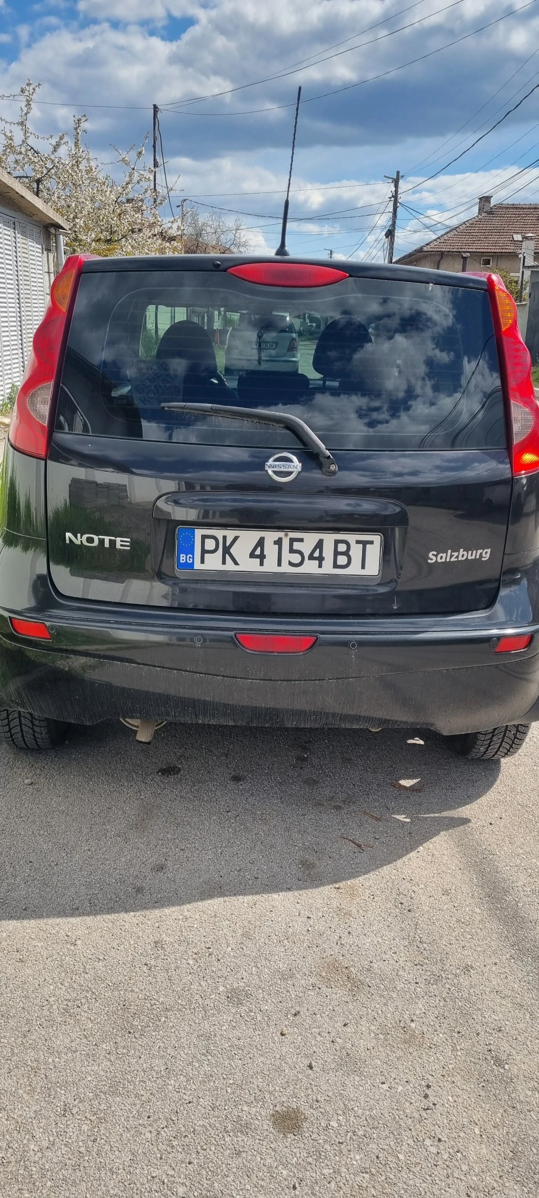 Nissan Note, снимка 3 - Автомобили и джипове - 55981368