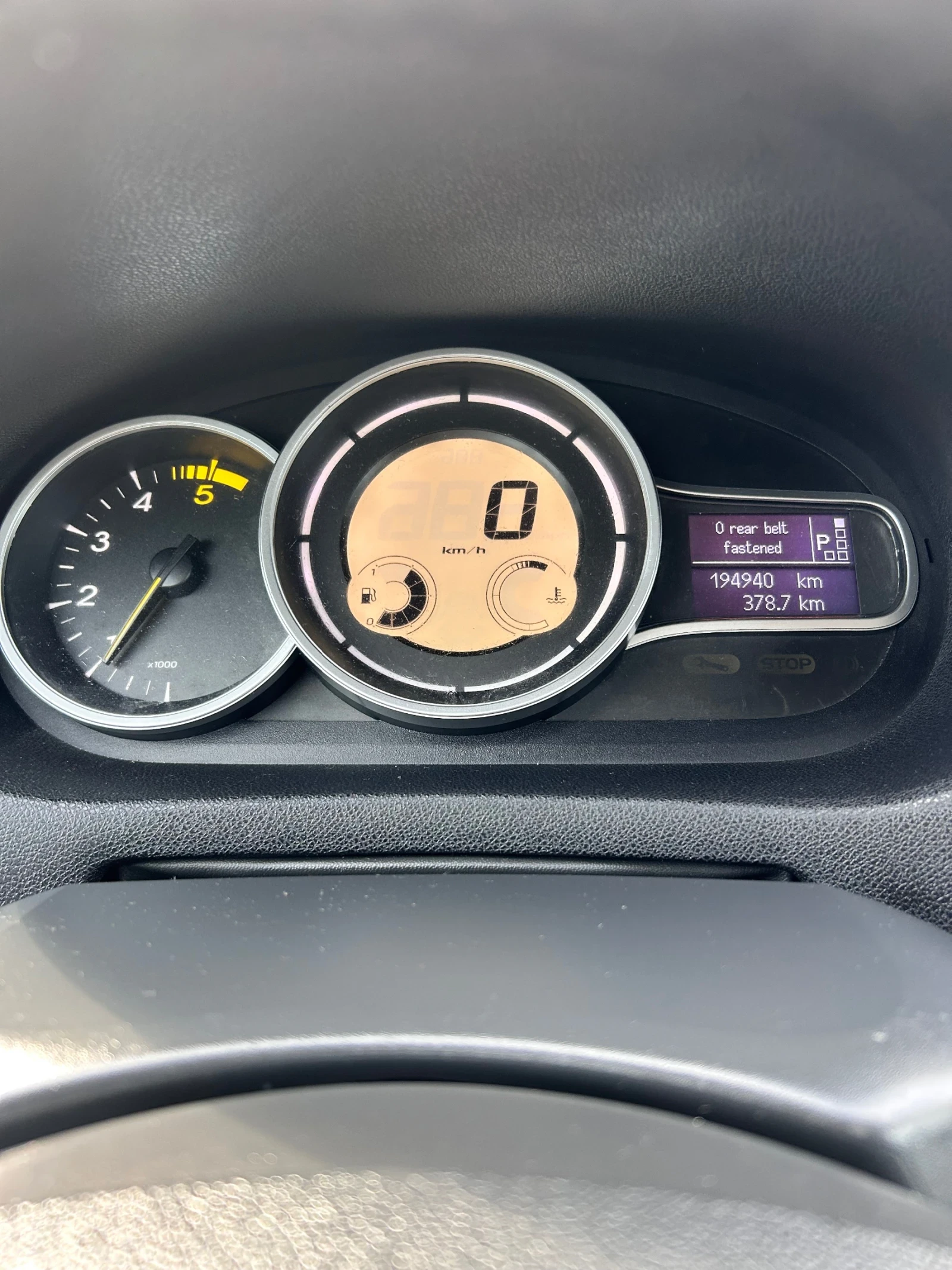 Renault Megane Grandtur, снимка 16 - Автомобили и джипове - 56038991