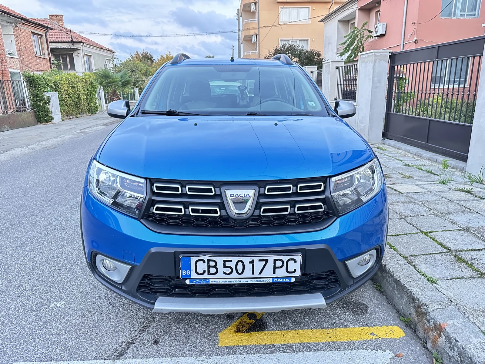 Dacia Logan Stepway, снимка 2 - Автомобили и джипове - 56727144