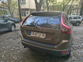 Volvo XC60 D5AWD, снимка 2