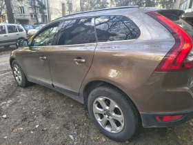 Volvo XC60 D5AWD, снимка 17