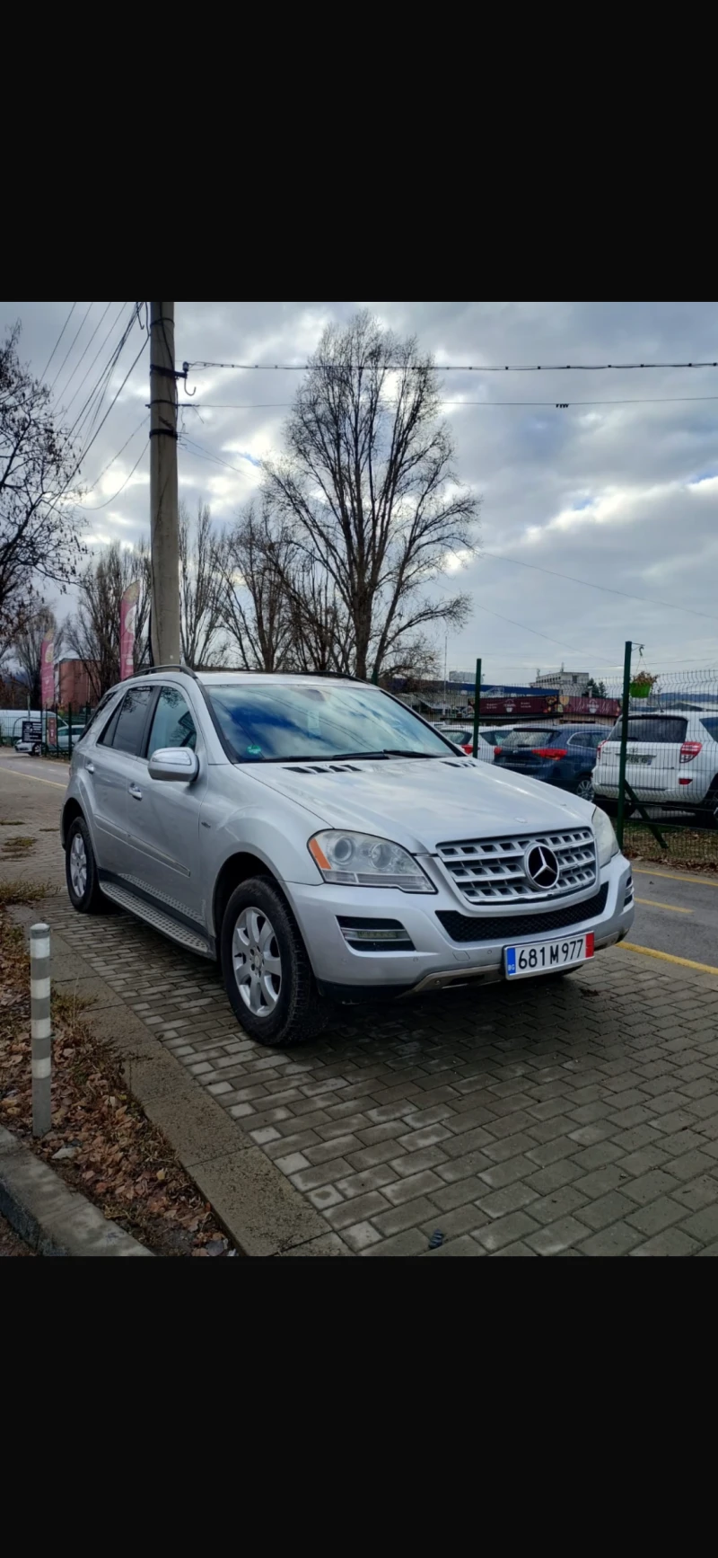 Mercedes-Benz ML 320, снимка 3 - Автомобили и джипове - 48213145