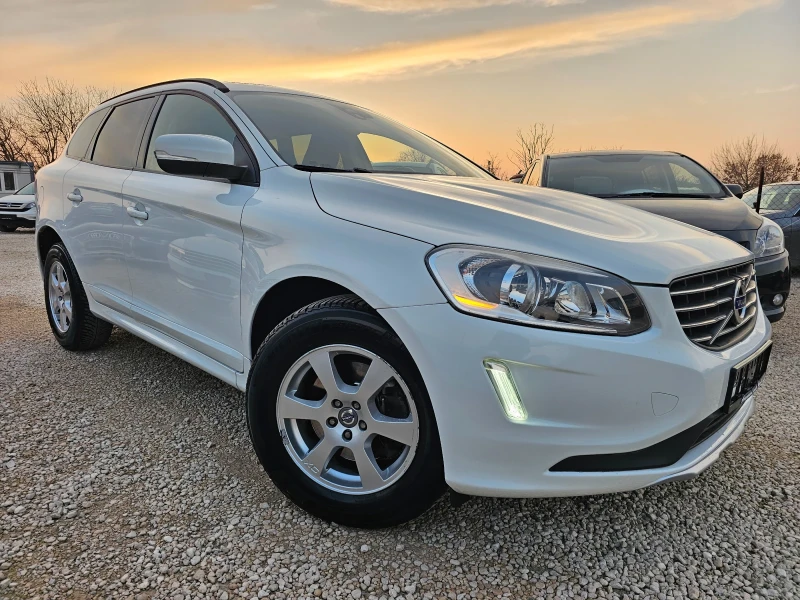 Volvo XC60 2.0D, Facelift , снимка 3 - Автомобили и джипове - 48912627