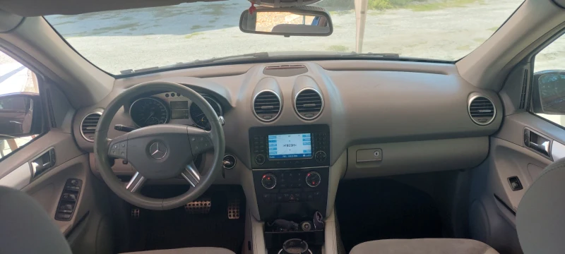 Mercedes-Benz ML 350, снимка 9 - Автомобили и джипове - 52436096