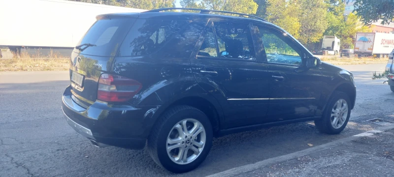 Mercedes-Benz ML 350, снимка 3 - Автомобили и джипове - 52436096