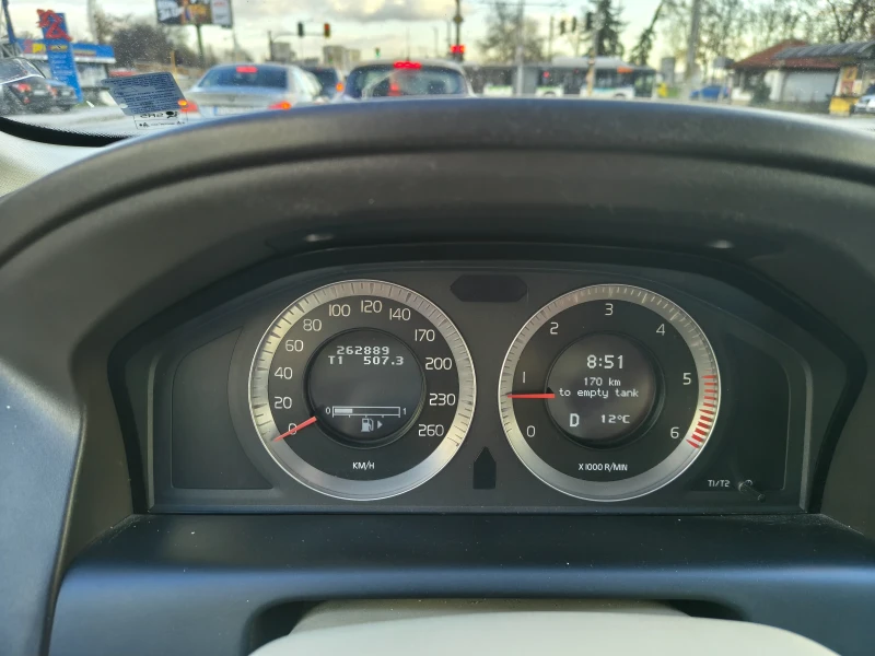Volvo XC60 D5AWD, снимка 3 - Автомобили и джипове - 52691080
