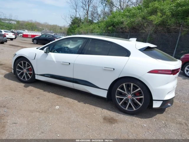 Jaguar I-Pace EV400 AWD - изображение 3