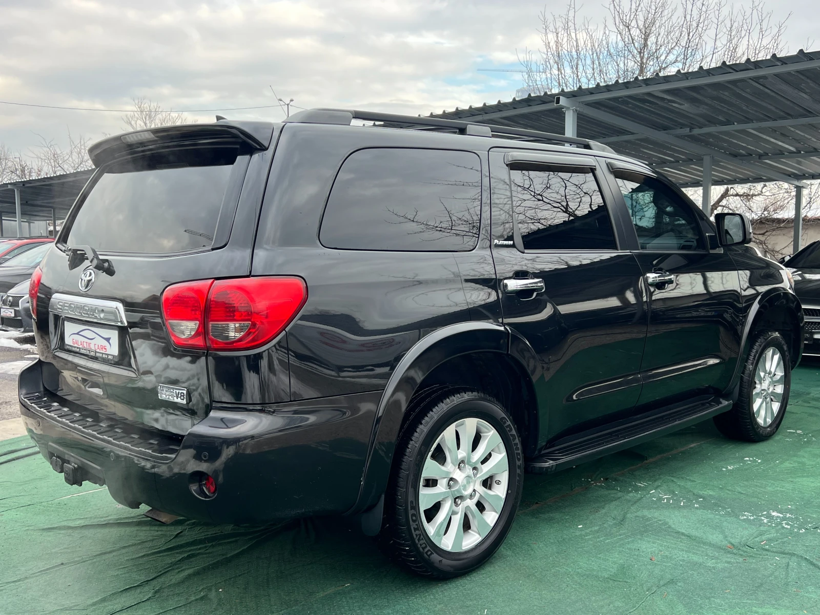 Toyota Sequoia PLATINUM, 6+ 1 SEATS - изображение 4