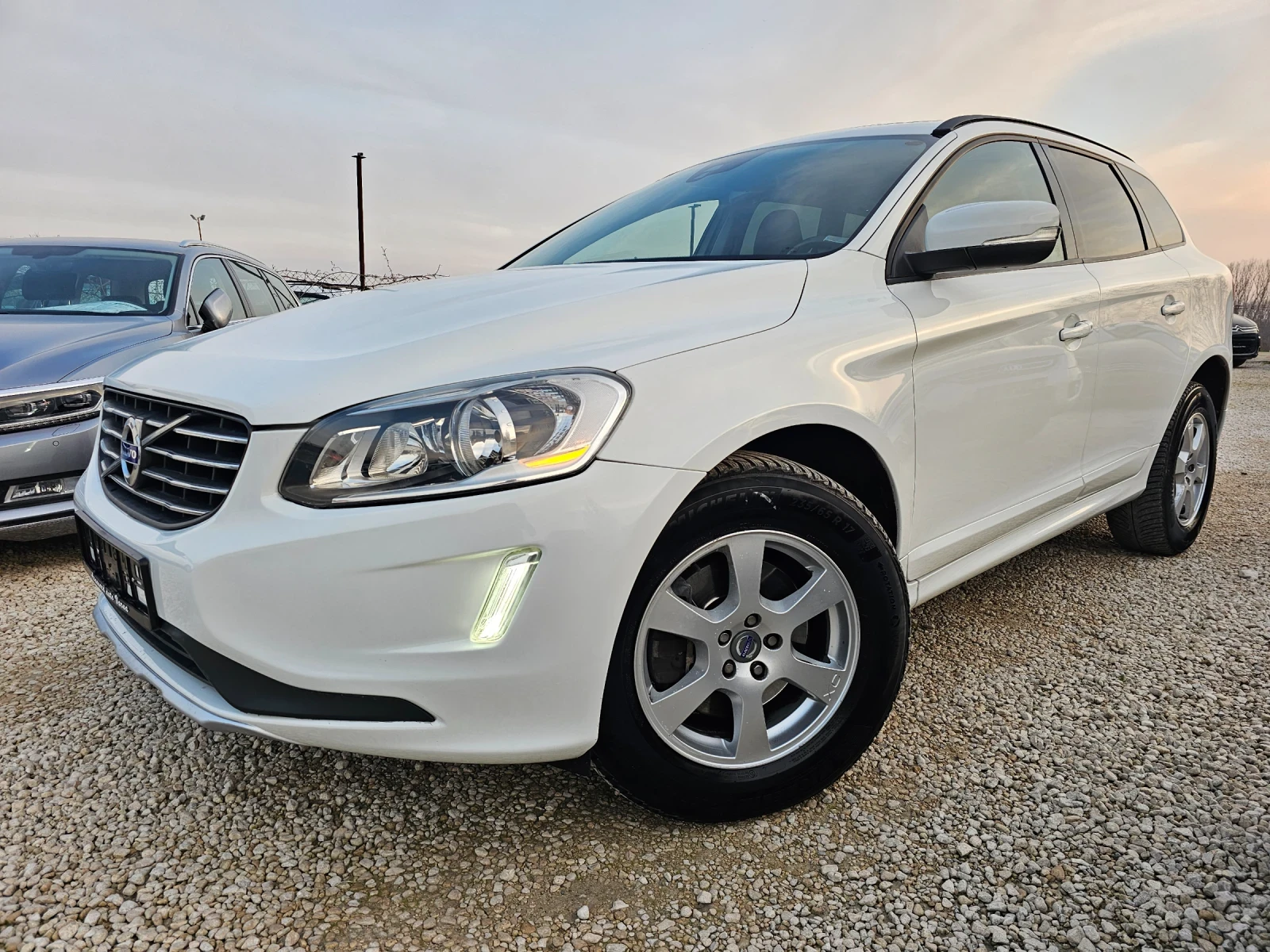 Volvo XC60 2.0D, Facelift  | Mobile.bg — изображение 1