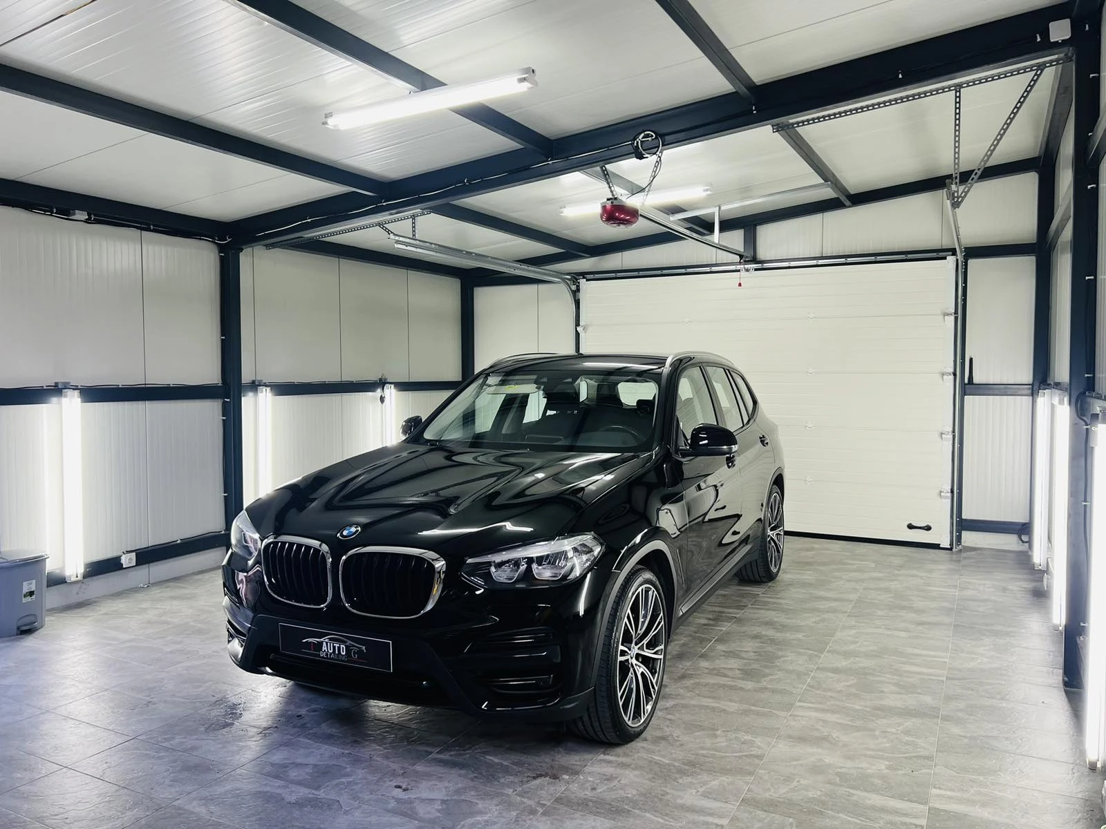 BMW X3 3000  MILD Hybrid - изображение 2