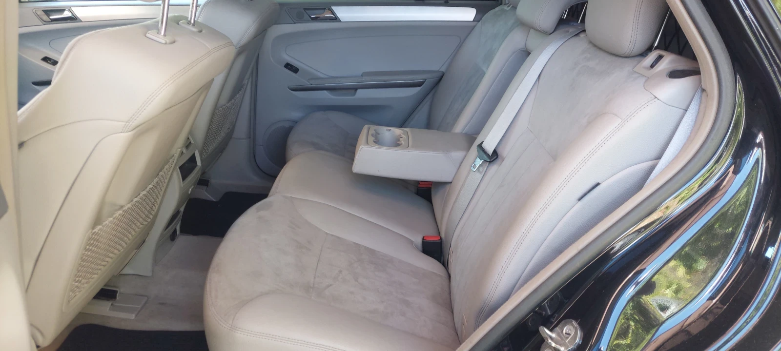 Mercedes-Benz ML 350  - изображение 8