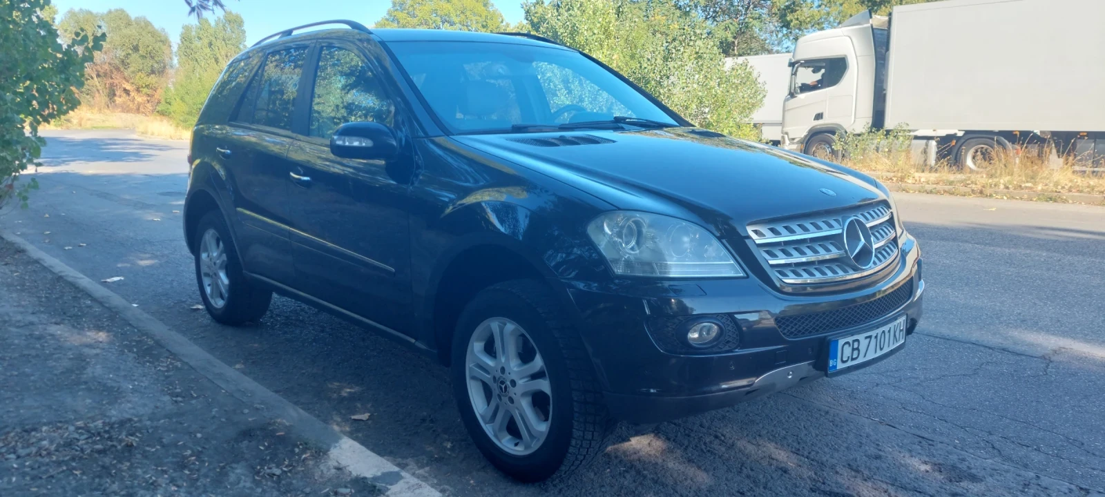 Mercedes-Benz ML 350  - изображение 2