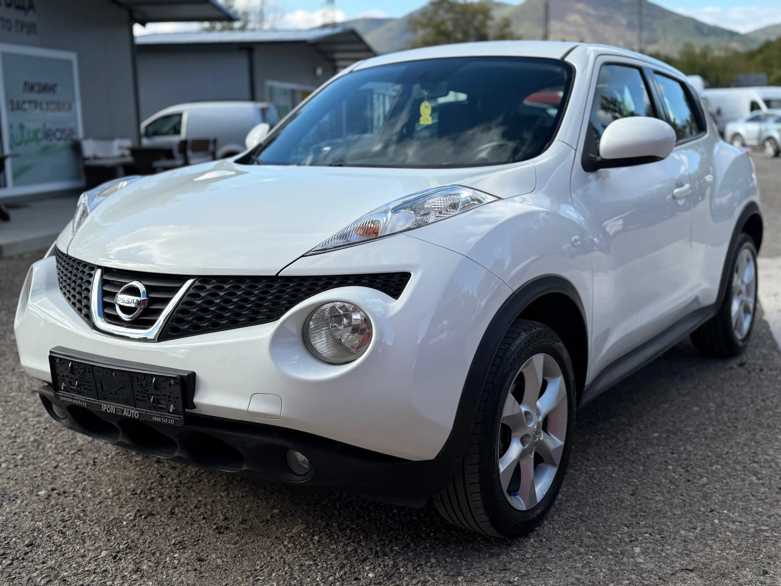 Nissan Juke АВТОПИЛОТ* СМЕНЕНИ ВЕРИГИ* КЛИМАТРОНИК - изображение 4