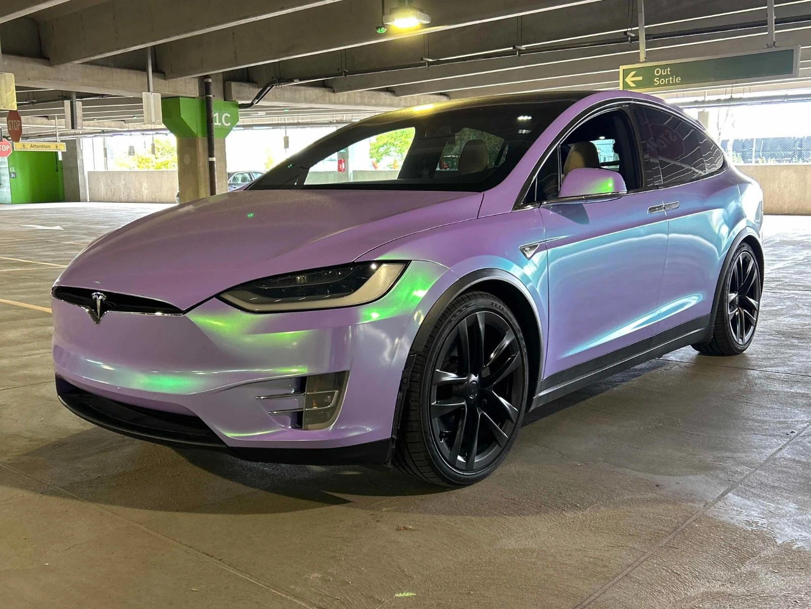 Tesla Model X P90D CARFAX    | Mobile.bg   1