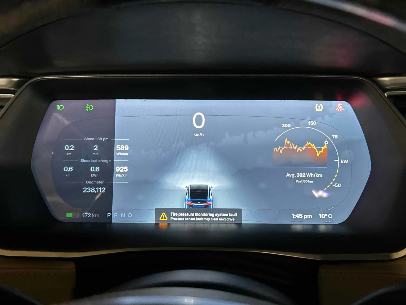 Tesla Model X P90D CARFAX    | Mobile.bg   7