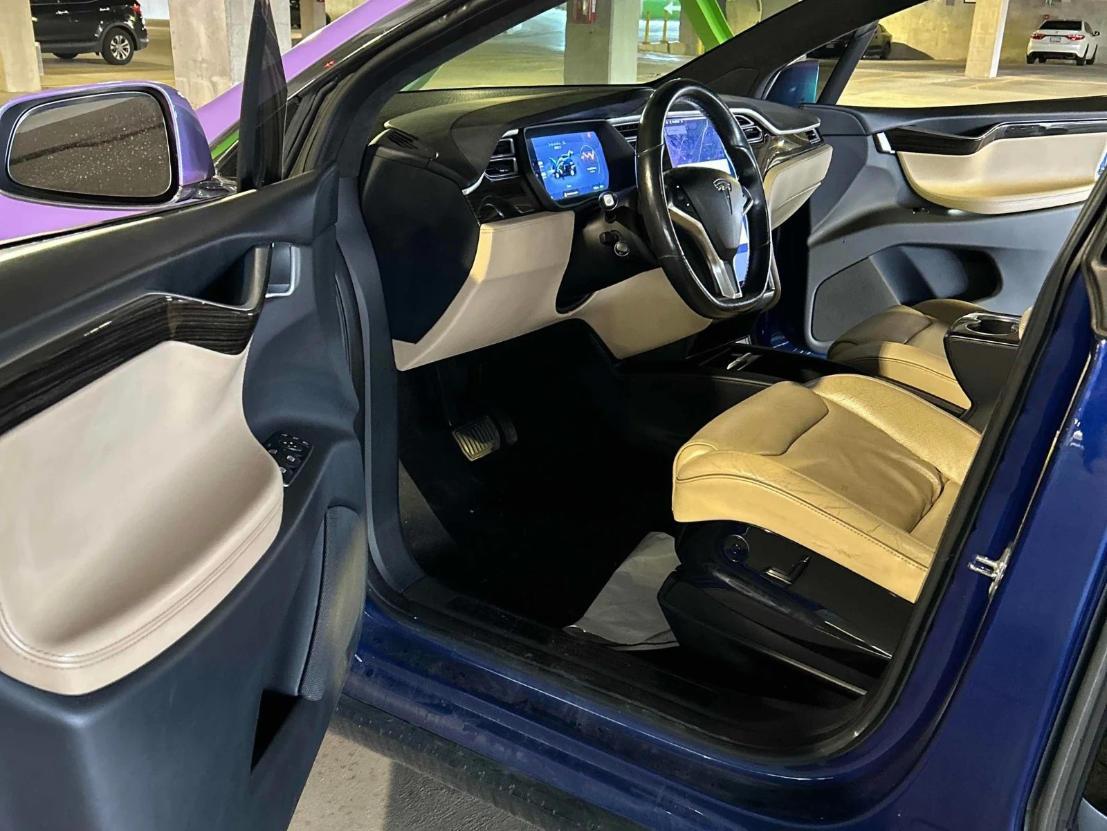 Tesla Model X P90D CARFAX    | Mobile.bg   9
