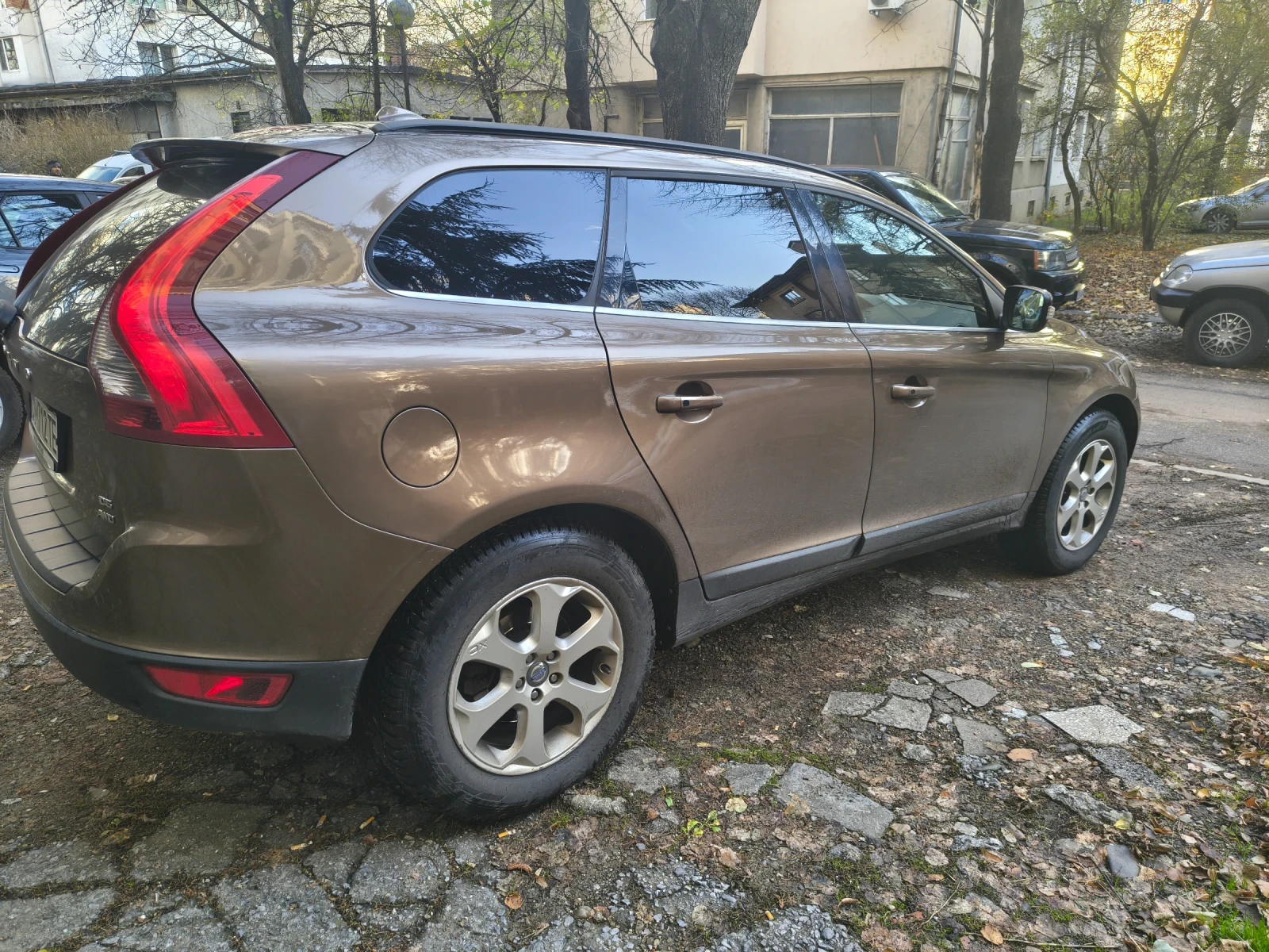 Volvo XC60 D5AWD | Mobile.bg � ����������� 16