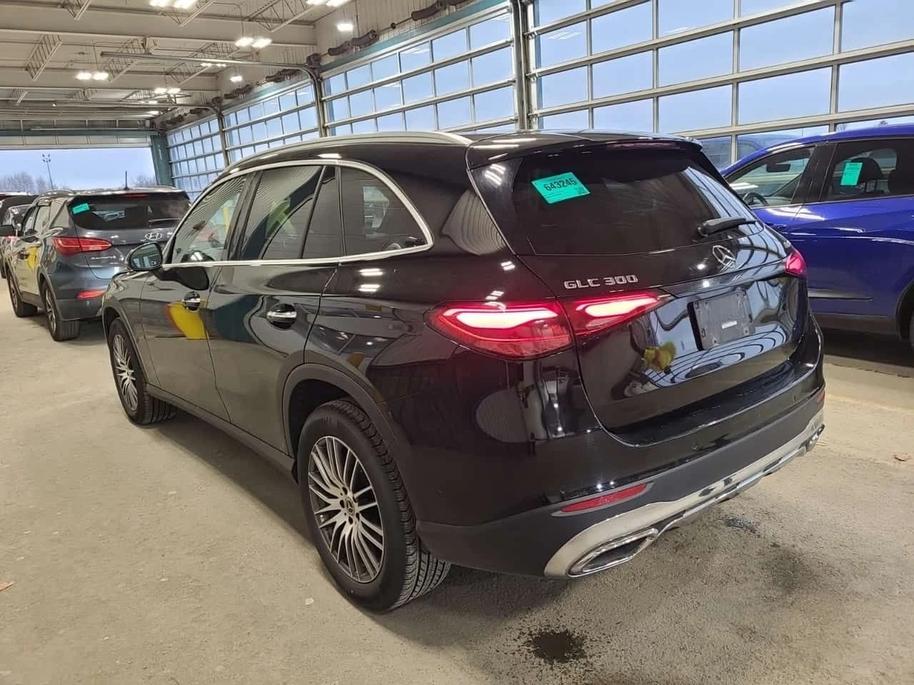 Mercedes-Benz GLC 300 * CARFAX * Без инциденти * , снимка 4 - Автомобили и джипове - 53822601