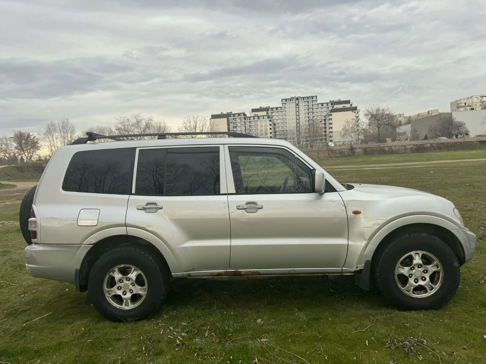 Mitsubishi Pajero, снимка 2 - Автомобили и джипове - 54220982
