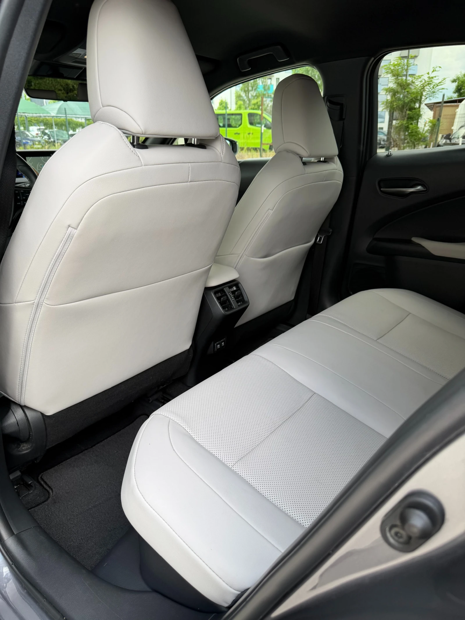 Lexus UX 250h 2.0 4x4 Hybrid � �������� | Mobile.bg � ����������� 6