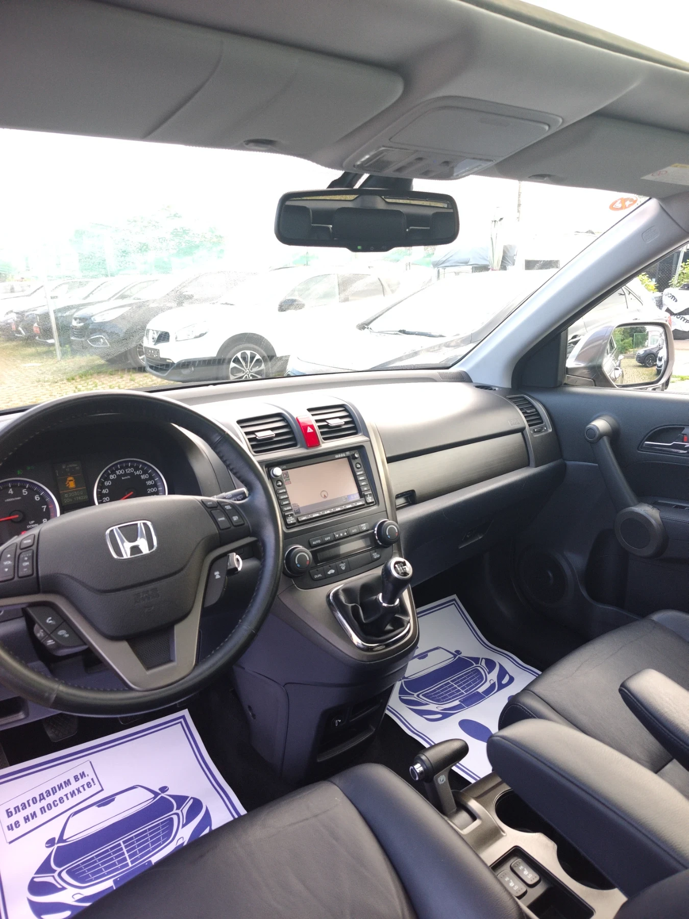 Honda Cr-v 2.0 4* 4 дистроник навигация.панорама кожа фейслиф, снимка 14 - Автомобили и джипове - 55332273