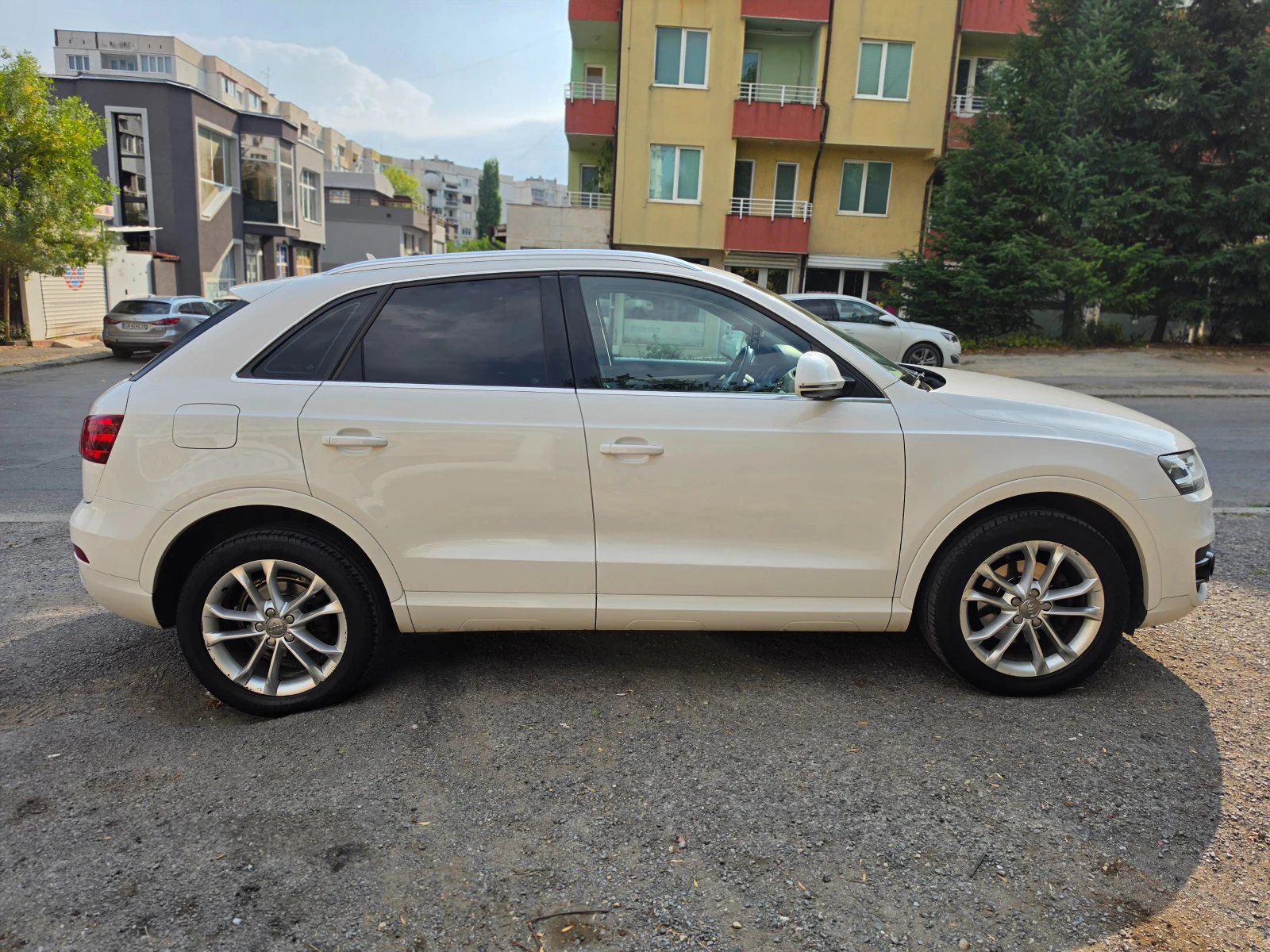 Audi Q3, снимка 4 - Автомобили и джипове - 55806754
