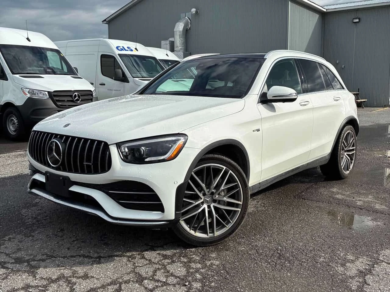 Mercedes-Benz GLC * AMG 43 * CARFAX * ОПЦИЯ ЗА ФИНАНСИРАНЕ