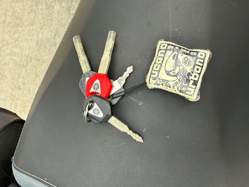 Yamaha Mt-03 2010 660i 32000km!!!, снимка 11 - Мотоциклети и мототехника - 51219776