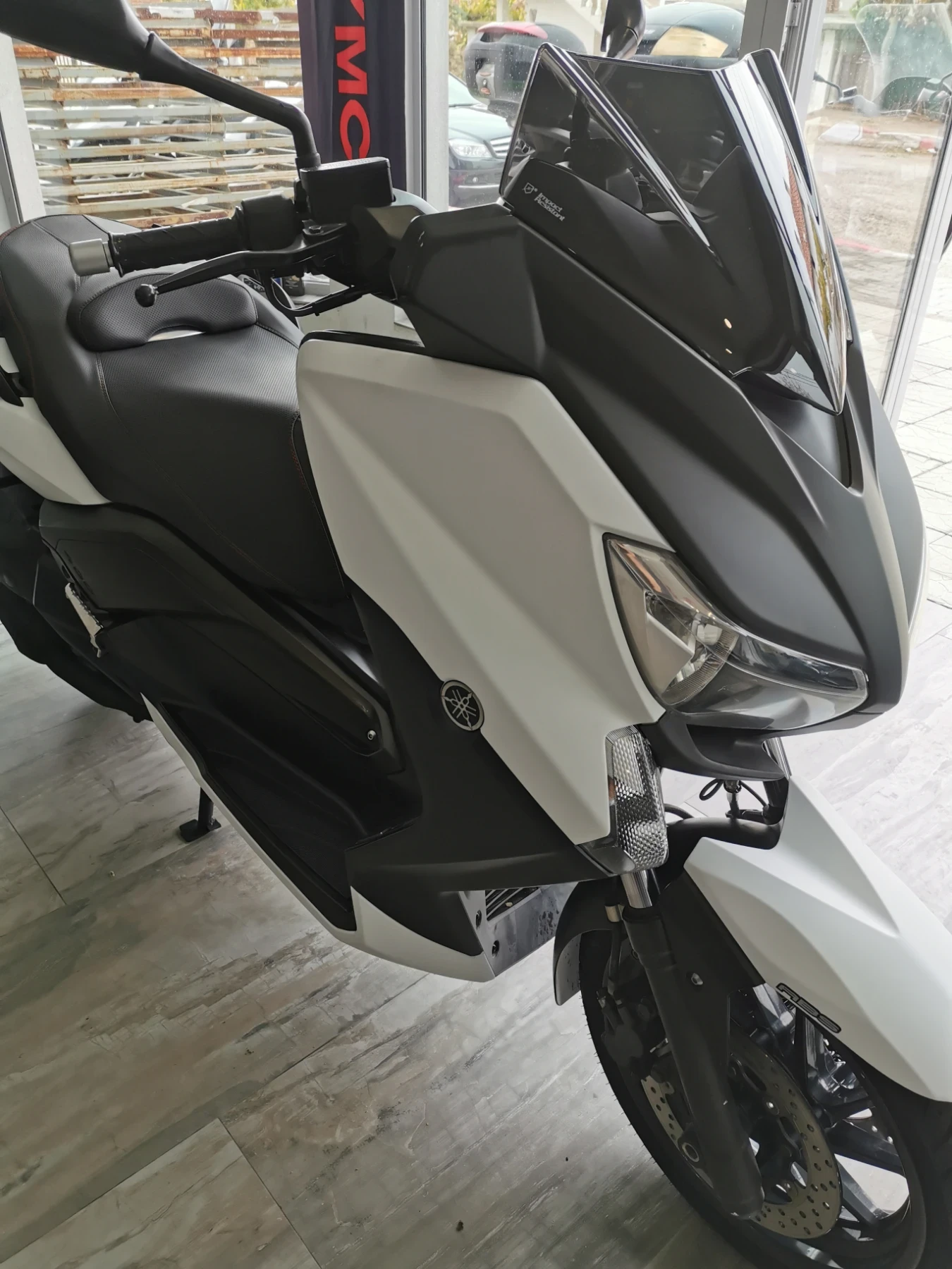 Yamaha X-max 400i - изображение 8