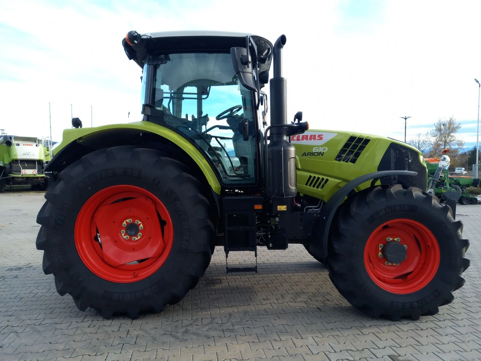 Трактор Claas Arion 610 CIS - изображение 4